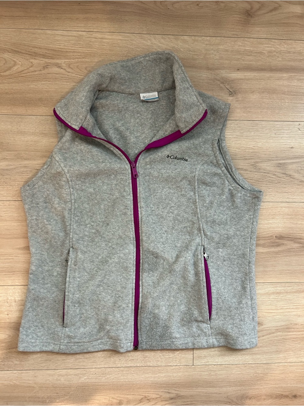 Columbia Gray Fleece Vest with Purple Trim - Picture 1 of 3